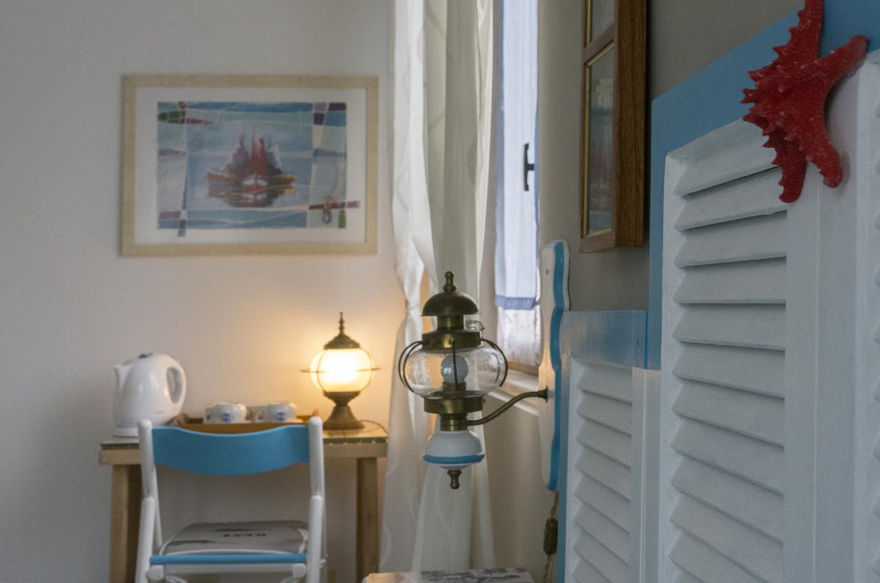 La Terra Di Mingo Bed & Breakfast Vado Ligure Ngoại thất bức ảnh