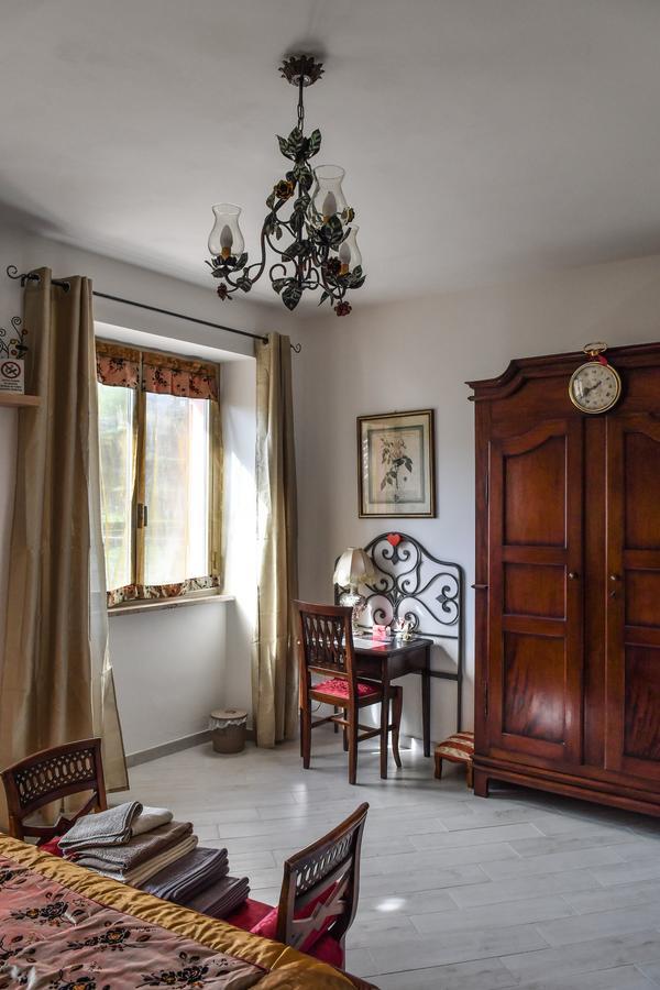 La Terra Di Mingo Bed & Breakfast Vado Ligure Ngoại thất bức ảnh