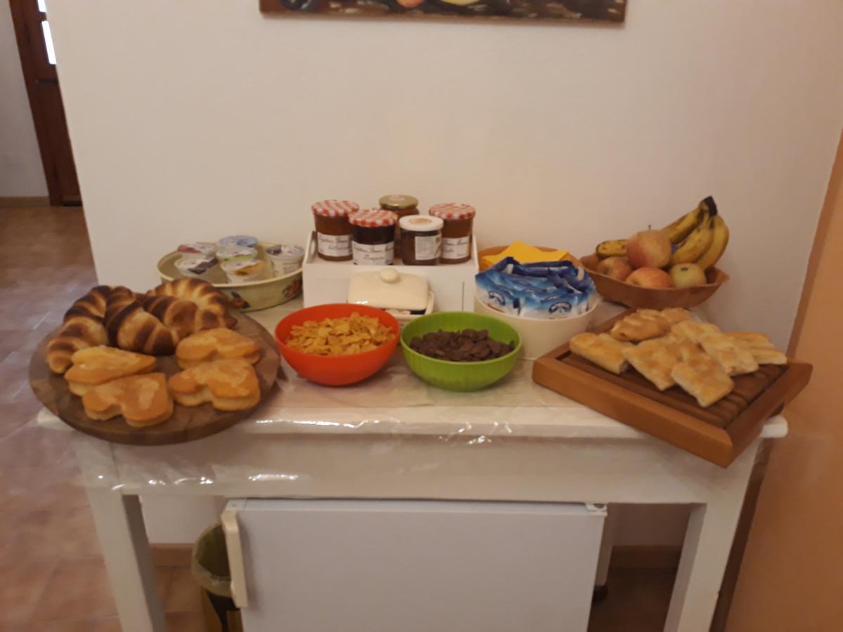 La Terra Di Mingo Bed & Breakfast Vado Ligure Ngoại thất bức ảnh