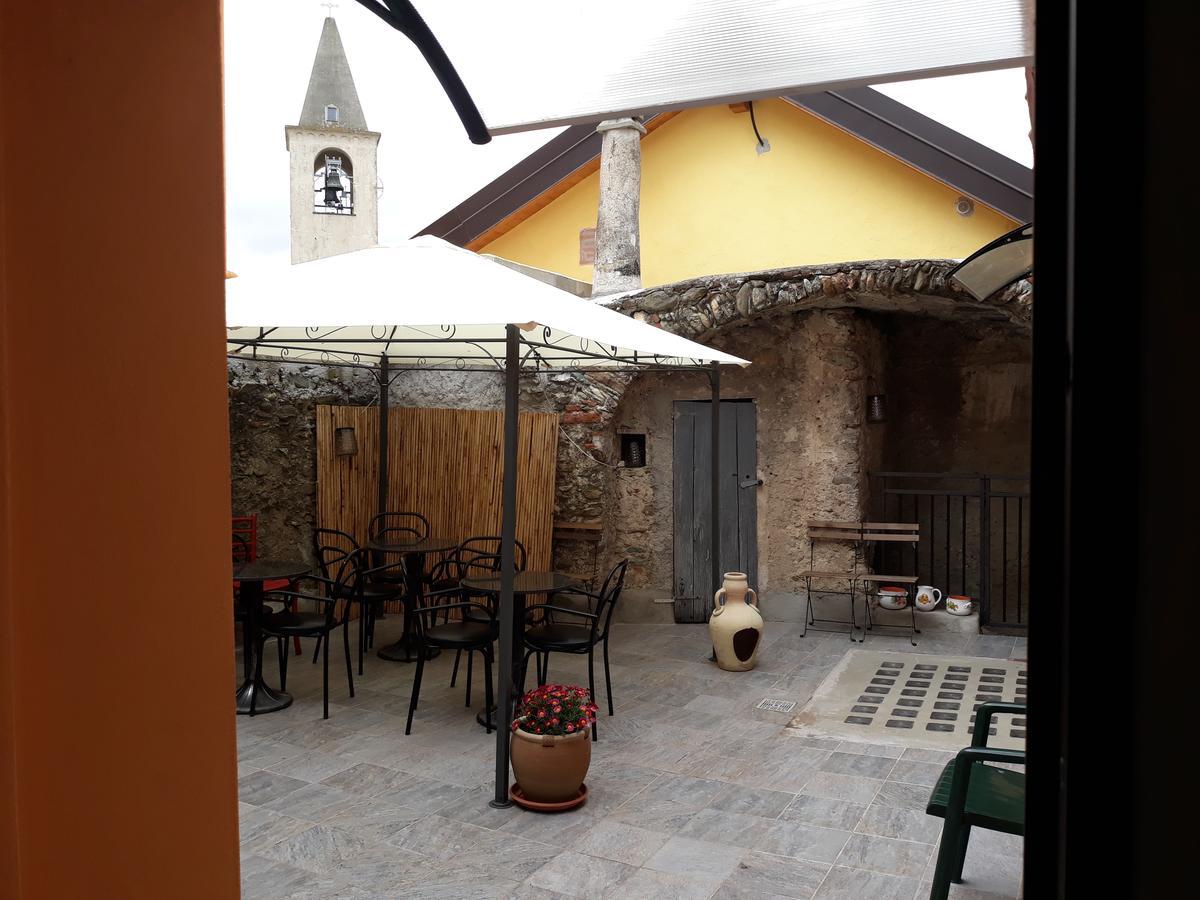 La Terra Di Mingo Bed & Breakfast Vado Ligure Ngoại thất bức ảnh